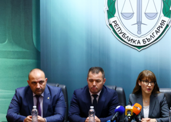 Спряха една от най-големите мрежи за незаконен трафик на мигранти в България през последните години.