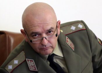 Ген. Венцислав Мутафчийски отхвърли висока длъжност.